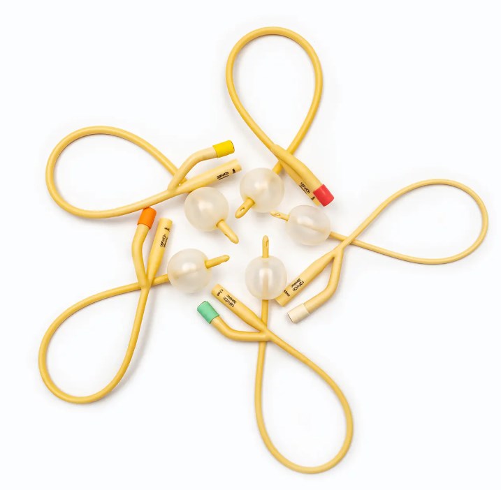 Chất liệu và cấu trúc của ống thông tiểu ảnh hưởng như thế nào đến trải nghiệm thực tế của người dùng?